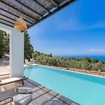 Hébergement de vacances Mellamare Luxury Athánion