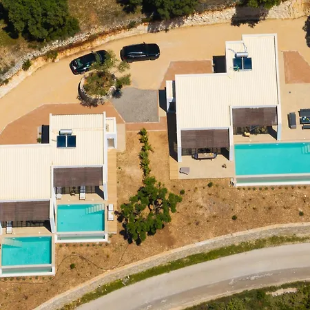 Mellamare Luxury בית נופש Athánion