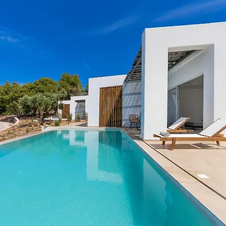 Mellamare Luxury Athanion
