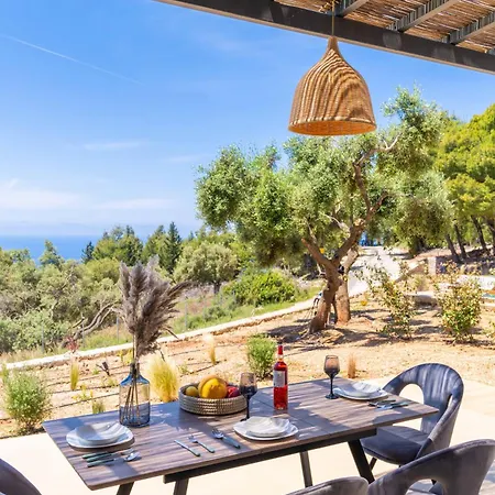 Mellamare Luxury Holiday home