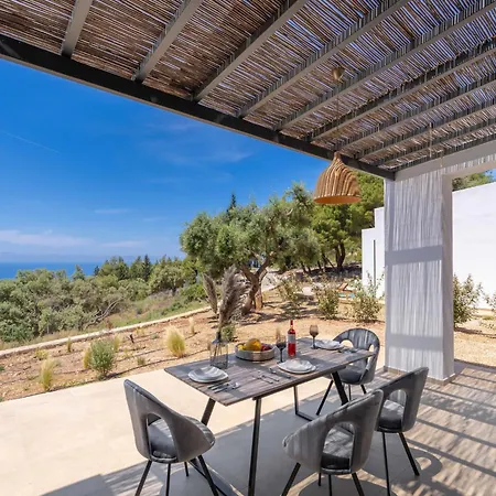 Semesterbostad Mellamare Luxury *